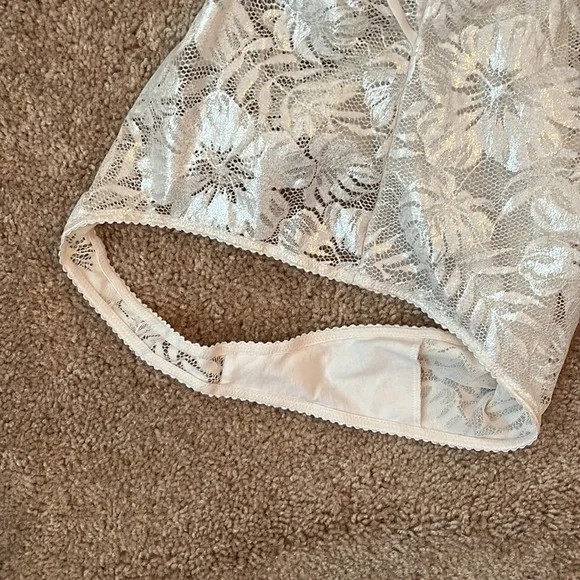 Victoria’s Secret Shimmery Floral Bodysuit - Picture 5 of 6